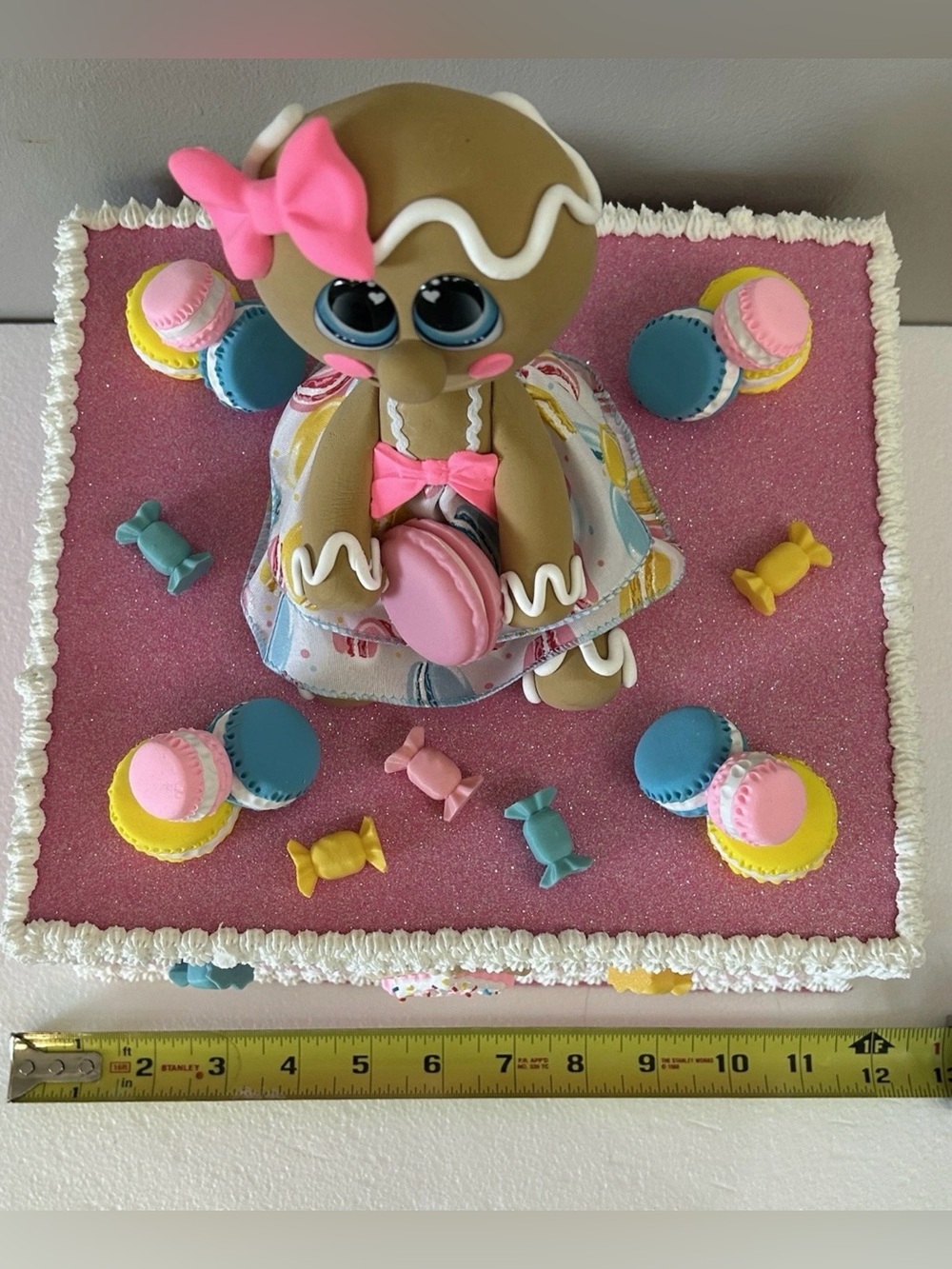 Gingerbread Candy Land Centerpiece - Pink Fake Cake - Picture 5 of 7